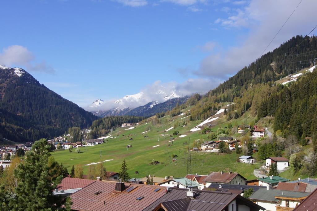 Appartment Sarlo St. Anton am Arlberg Cameră foto